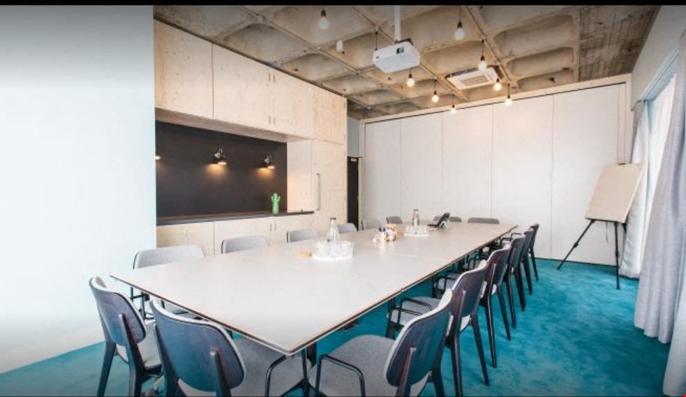 Fora - 201 Borough High Street