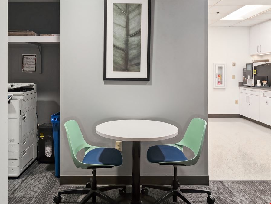 WA, Seattle - 5th Ave NE