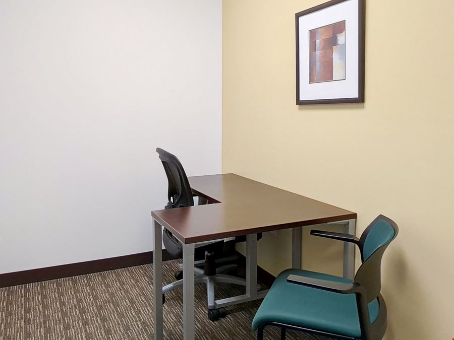 Winston-Salem - St. George Square