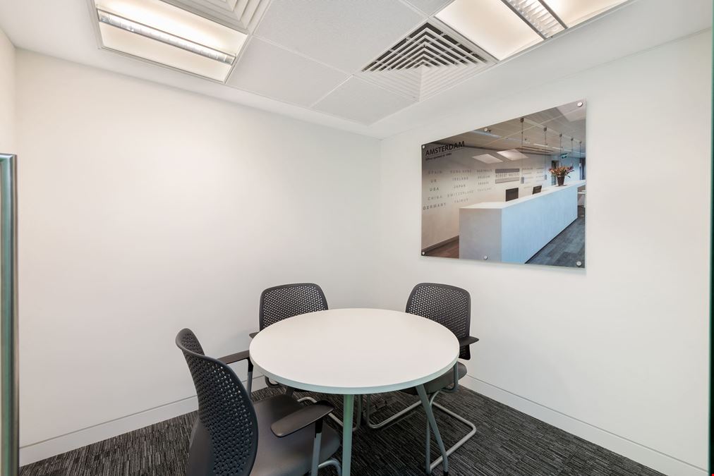 Rivvia Covent Garden