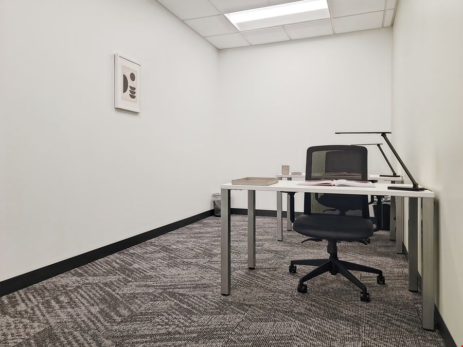 WI, Franklin - Ballpark Dr