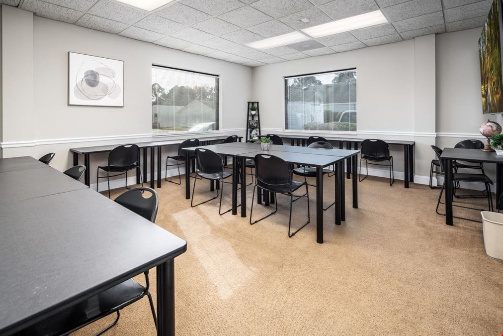 204 East Arlington Boulevard