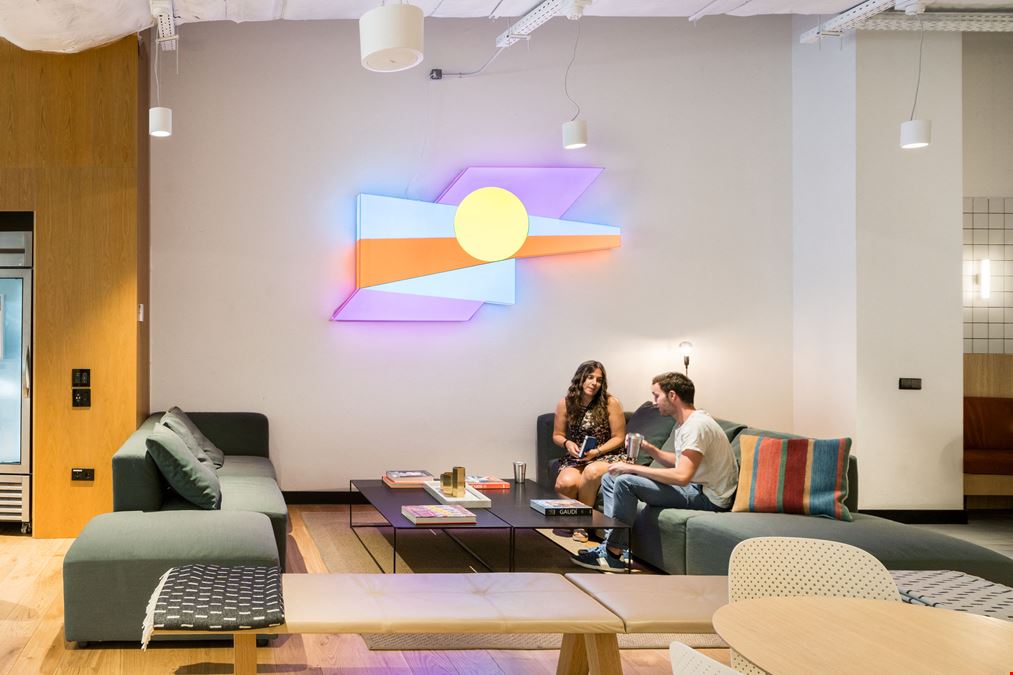 Paseo de la Castellana, 77