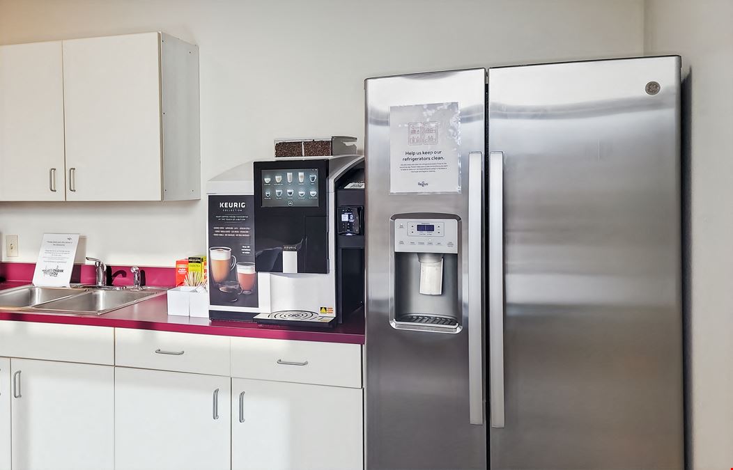 AZ, Flagstaff - W University Ave