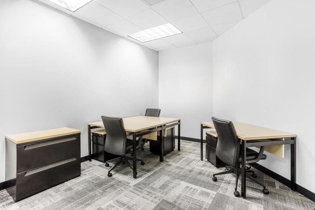 Huntington Square III