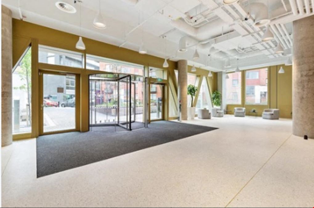 Xdanu - The Freight Building