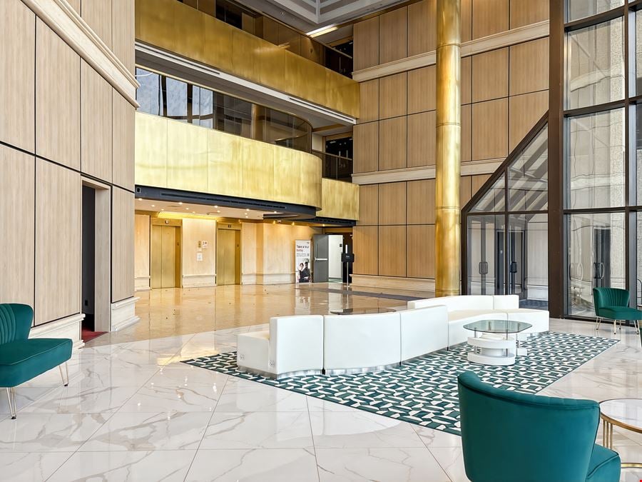 Regus - Hampton - Frontage Rd