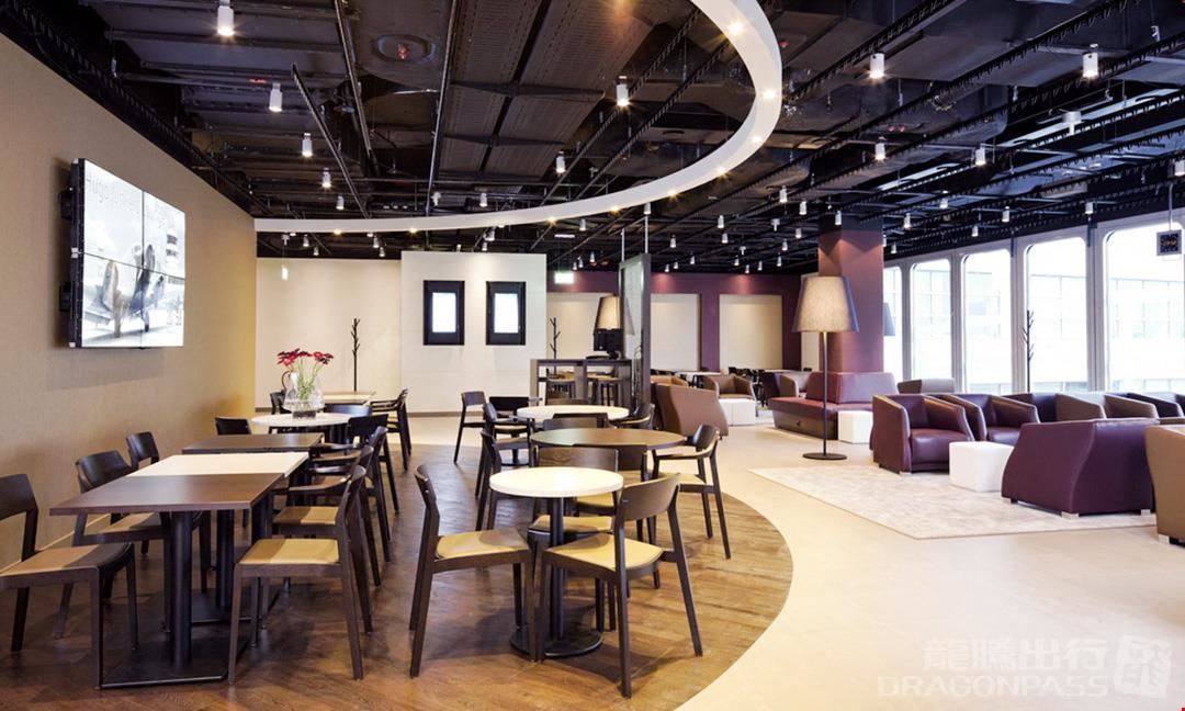 Hugo Junkers Lounge Duesseldorf International Terminal B