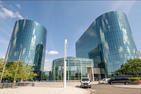 Preview of RXR Plaza Office space for Rent in Uniondale