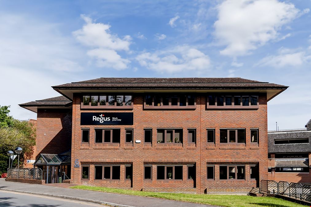 Tunbridge Wells, Pluto House