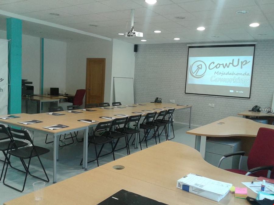 CowUp Majadahonda Coworking