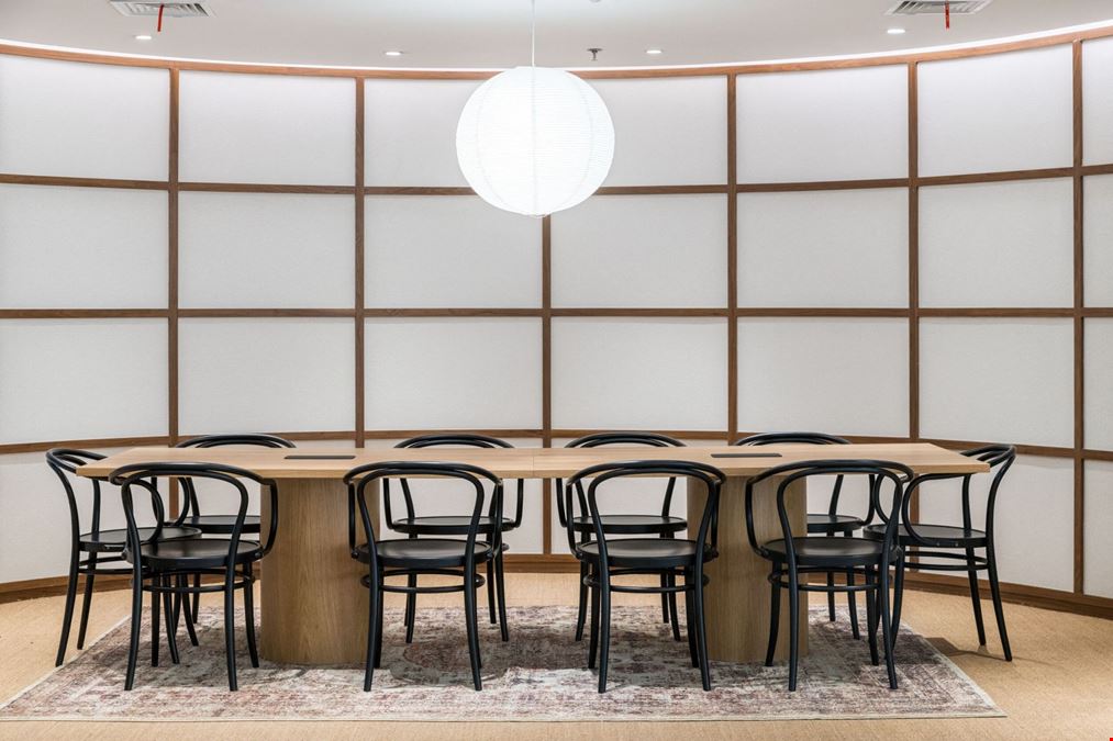 Golden Eagle International Center