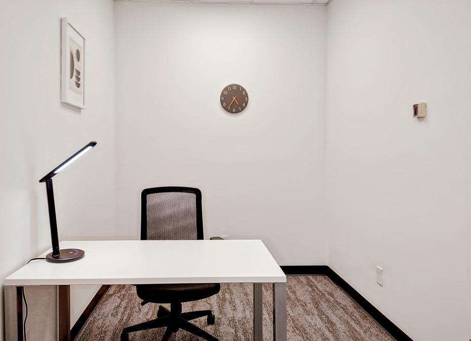 Regus - Naples - 3003 Tamiami Trail