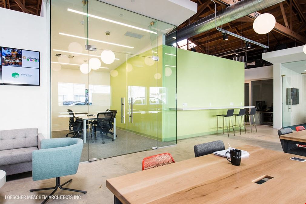 Bizhaus - El Segundo