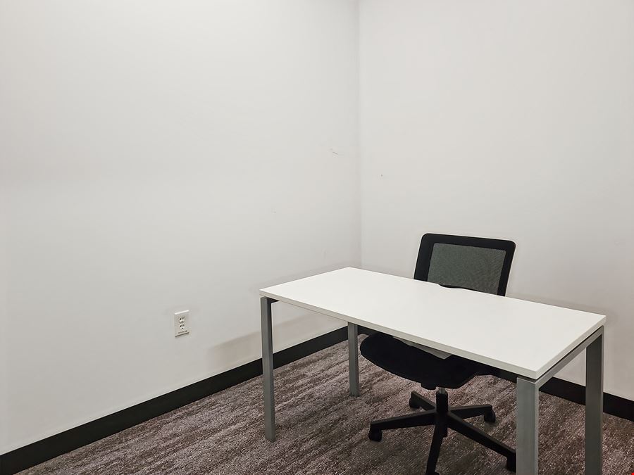 FL, Orange Park - Crossing Blvd