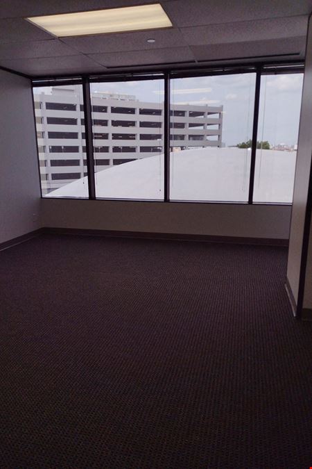 7322-7324 Southwest Freeway