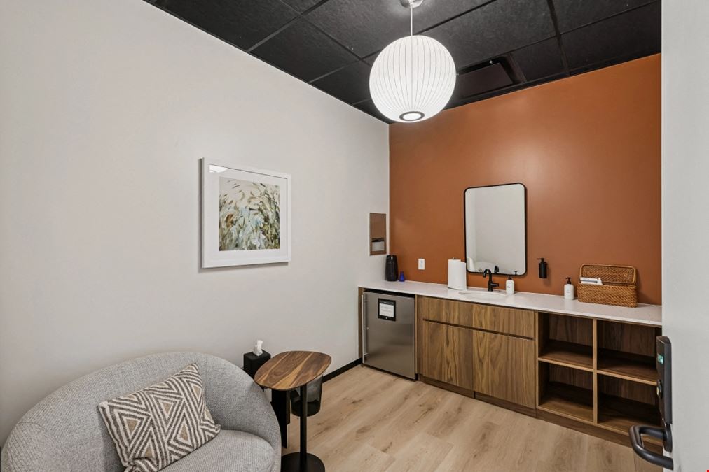 21 Platform Way South