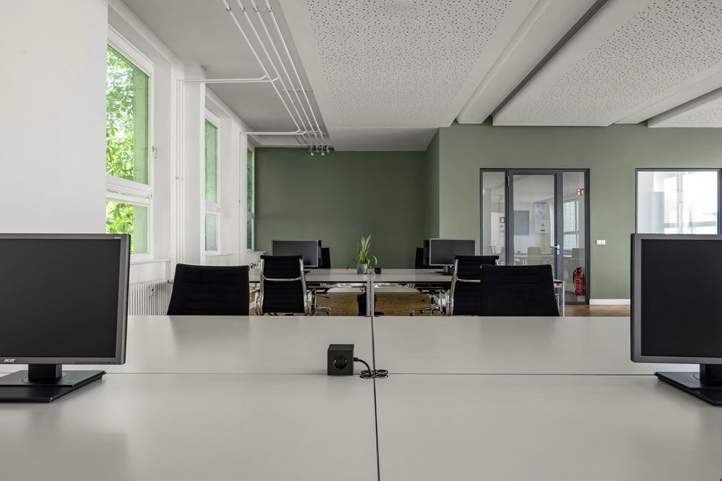 Office Club Schöneberg