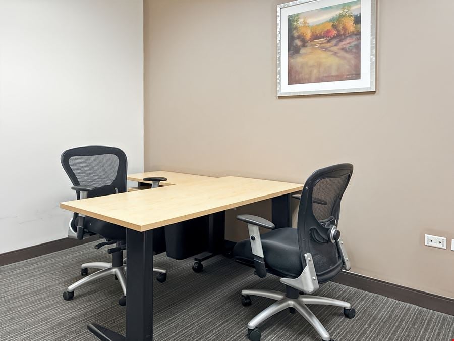 Regus - St Charles - The Plaza