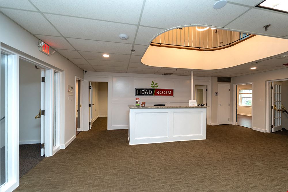 HeadRoom Media North Olive Street