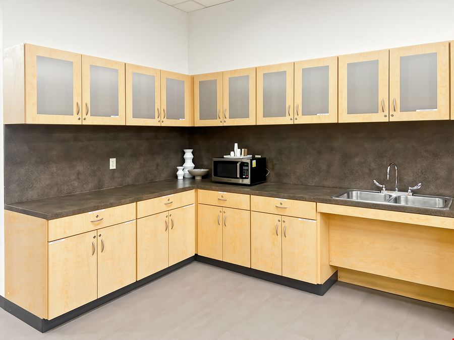 325 East Grand River Avenue