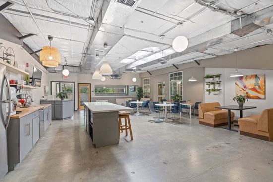 Preview of Eastbrook Collaborative Office space for Rent in Kansas City