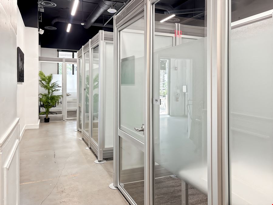 FL, Fort Lauderdale- 100 N. Federal Highway