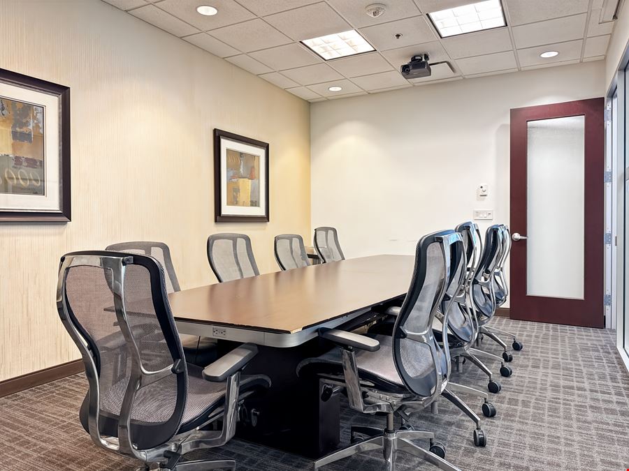 MN, St. Louis Park - West End