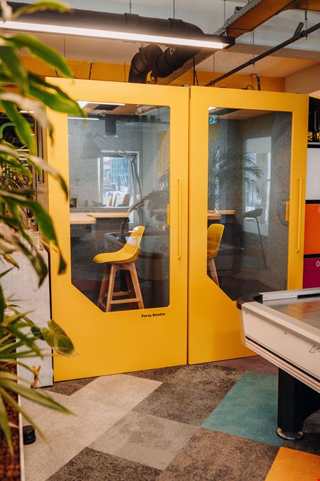 Social Impact Factory Kauwgomballenfabriek (Amsterdam)