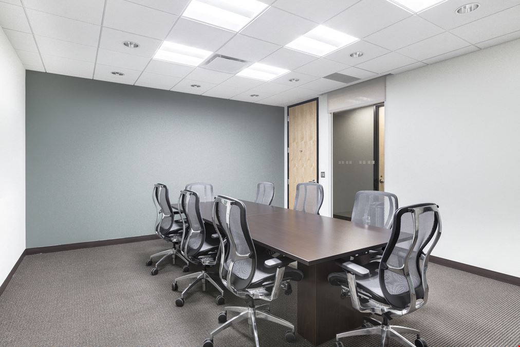 NE, Omaha - Aksarben Village