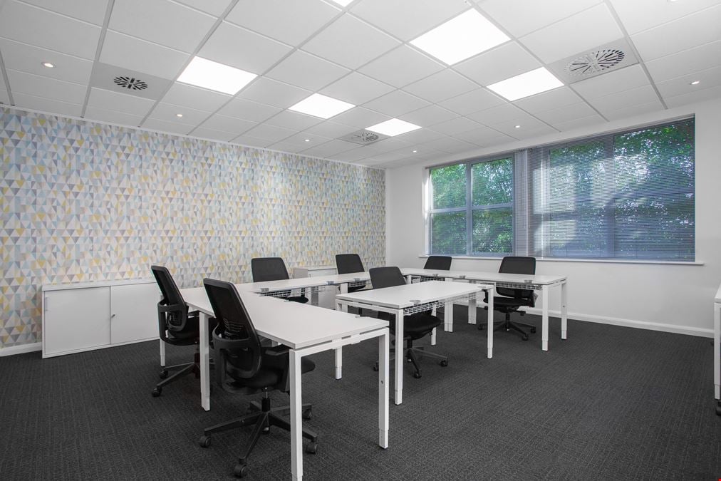 Regus - East Midlands Airport