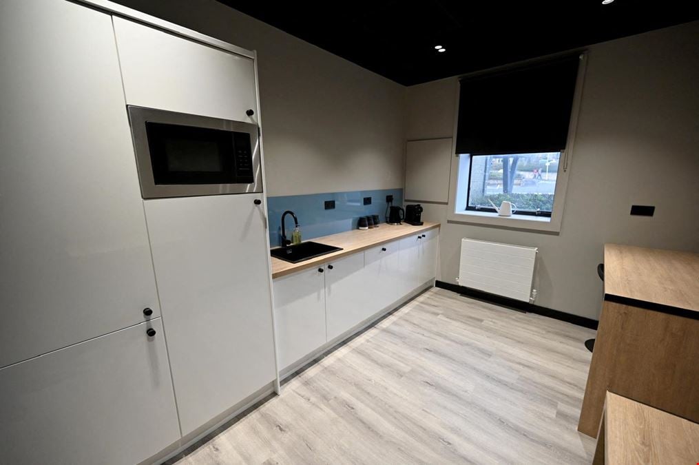 YourFlexExpert - Carlyle House