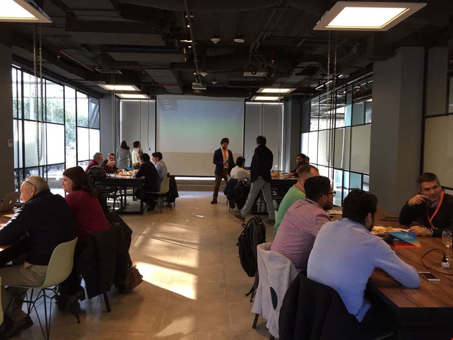 Co-Work LatAm - Las Condes North Rosary