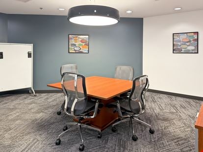Regus - Las Vegas - Howard Hughes Parkway