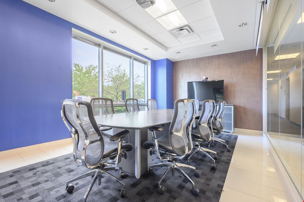 Regus - Louisville - Ormsby III Forest Green