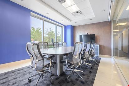 Regus - Louisville - Ormsby III Forest Green