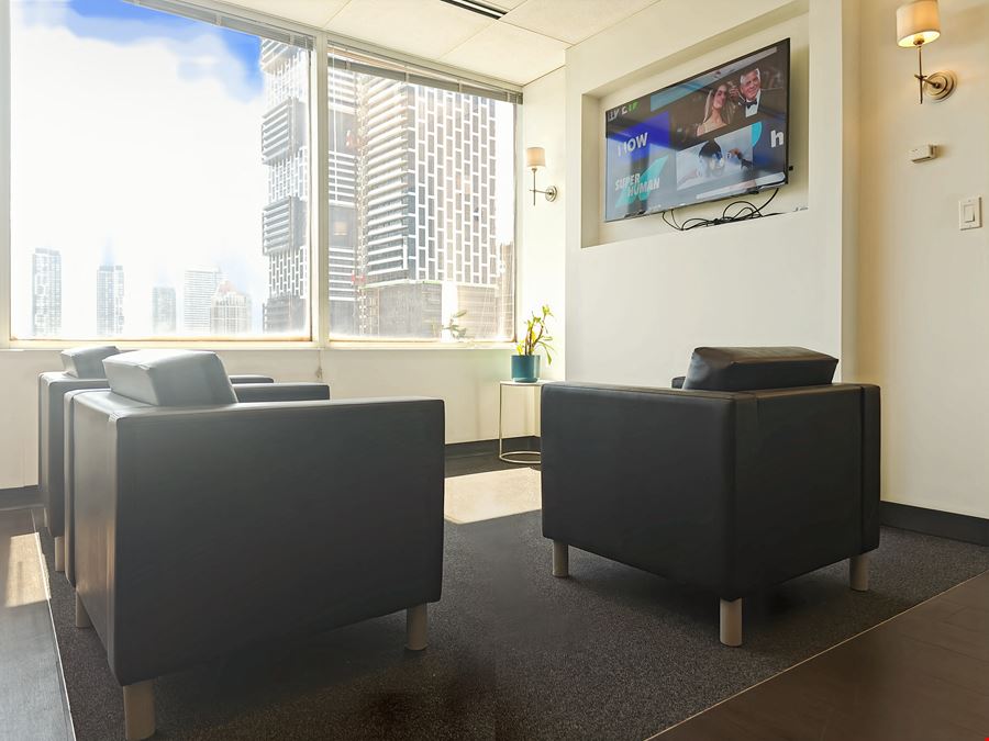 ON, Mississauga - Sussex Centre