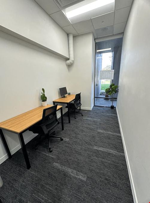 2-Desk Office 128