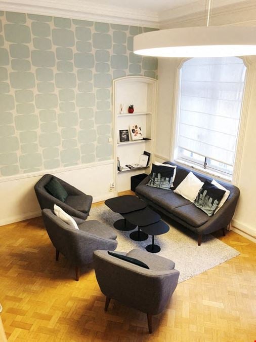 Interoffices - Topos - Louise