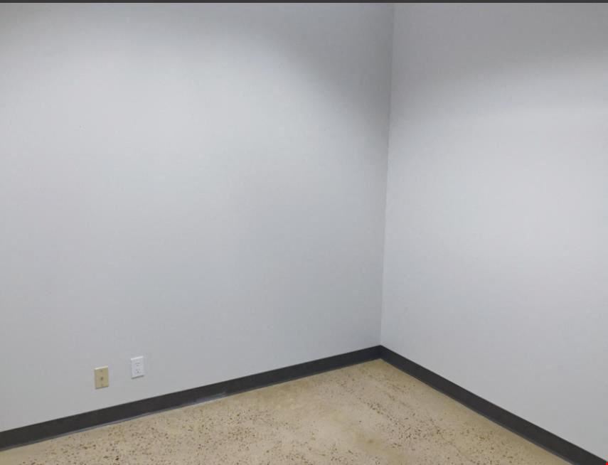 Workstyle Flexible Spaces - 5600 Northwest Central Drive