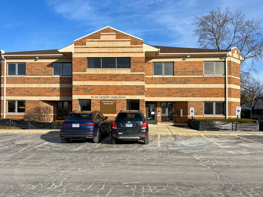 IL, Winfield - County Farm Rd