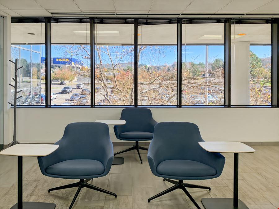 Regus - Centennial - Chester St