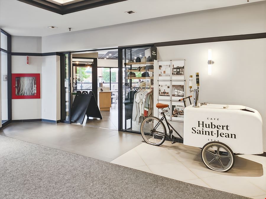 QC, Sherbrooke - King Street West