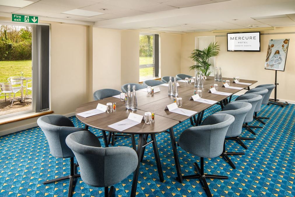 Mercure Cardiff North Hotel