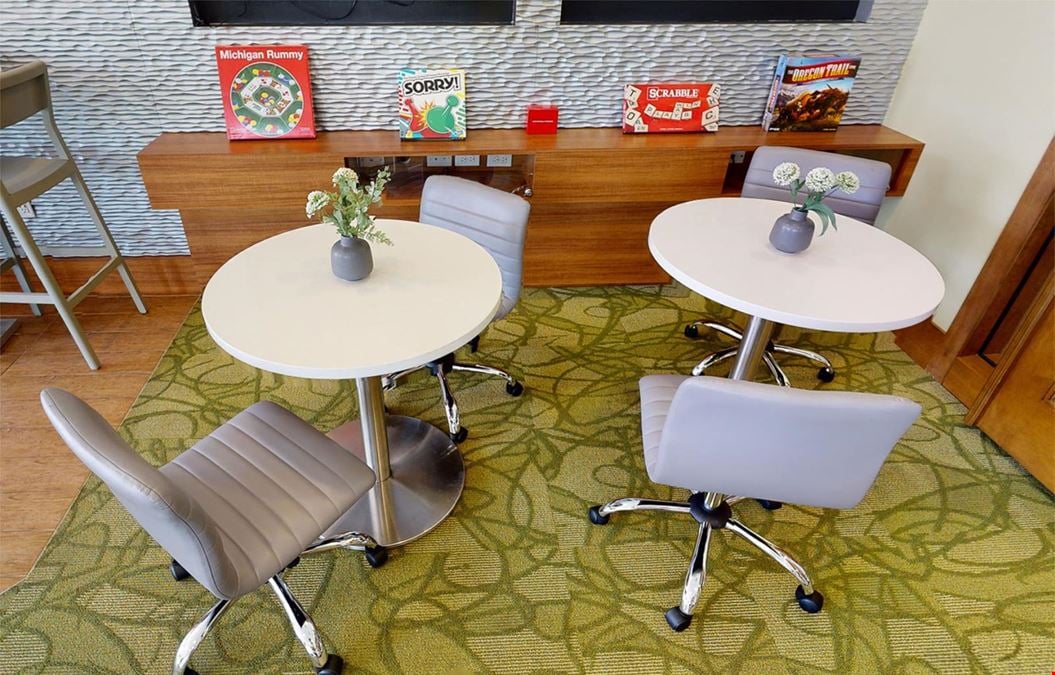 Apt CoWork at The Marq - Open Seating