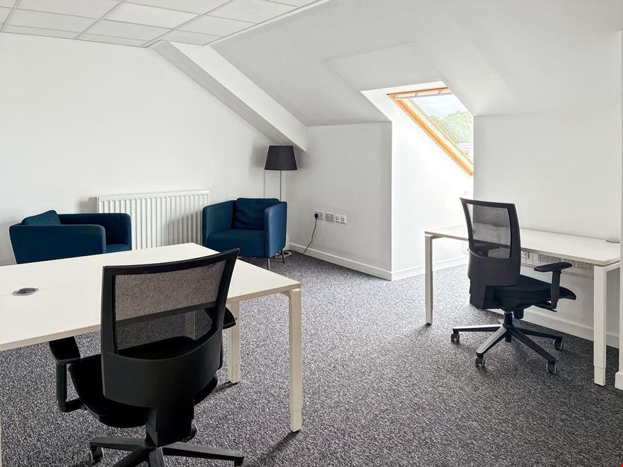 Regus - Coleraine River House