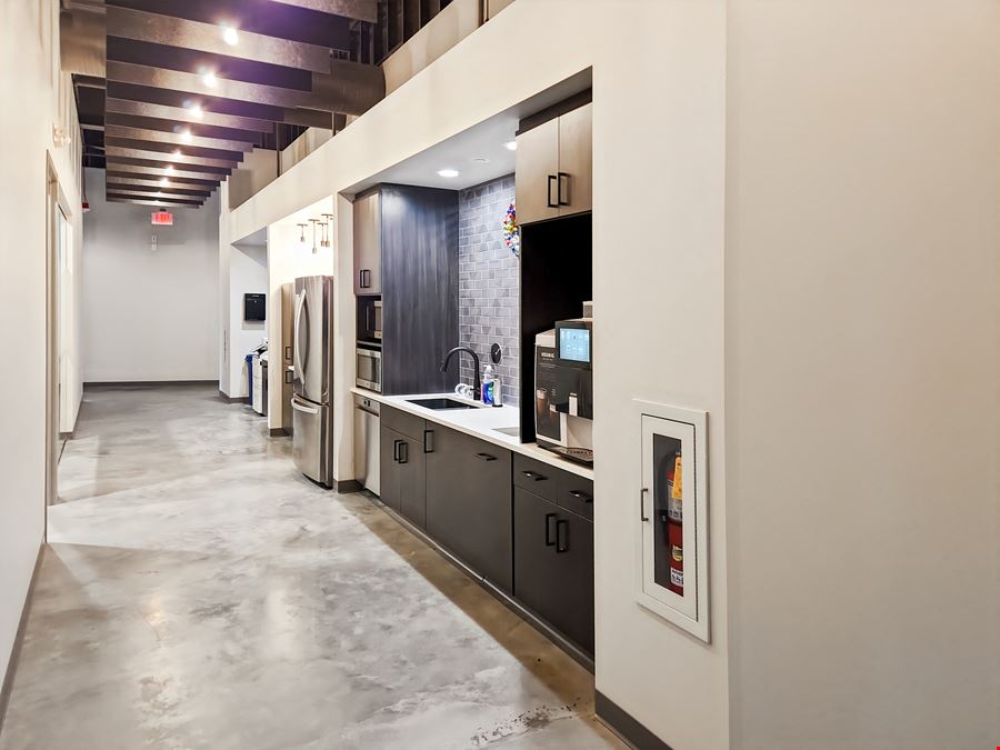 MO, Creve Coeur - Olive Blvd