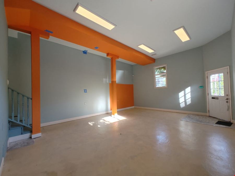 Private Office on 831 Bancroft Way | 357 sq ft