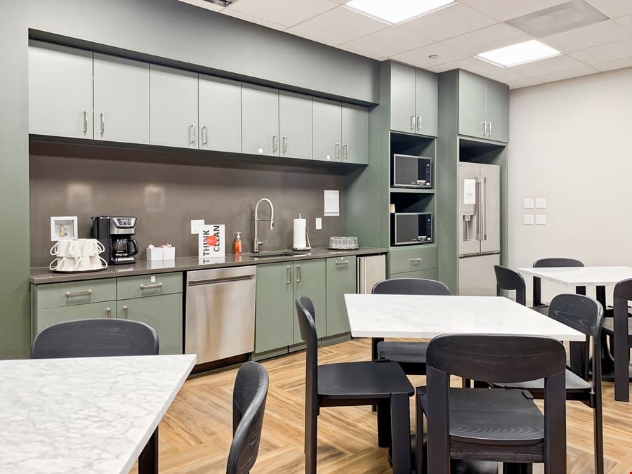 Regus - Greenwood Village - Crescent Pkwy