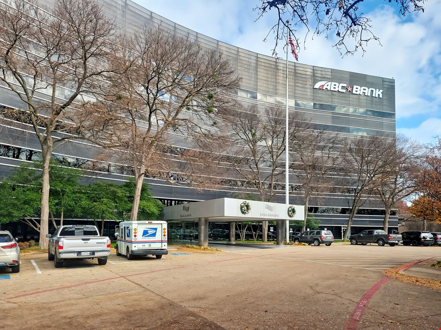 Regus - Dallas - Quorum